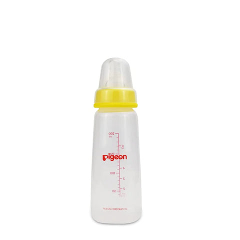 Pigeon Plastic Feeding Bottle 200ml (Transparent Cap)